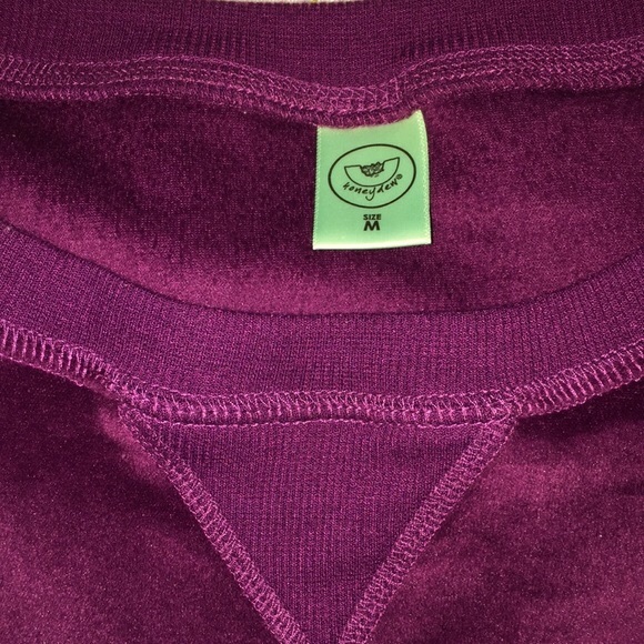 Honeydew Dream Queen Lounge Top - Picture 2 of 6